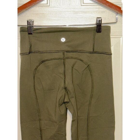 Lululemon Gather And Crow Crop Green Size 2 - Picture 5 of 16